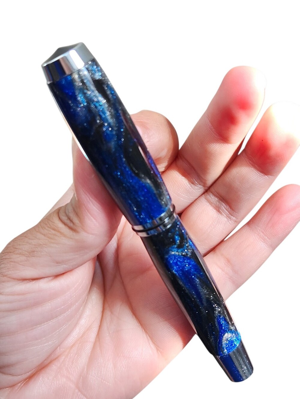 DimondCast Queen City Silver Pen - Picture 2 of 3